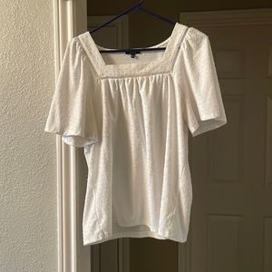 Square neck shirt with oversized sleeve